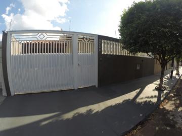 Alugar Casa / Padr&atilde;o em S&atilde;o Jos&eacute; do Rio Preto. apenas R$ 620.000,00
