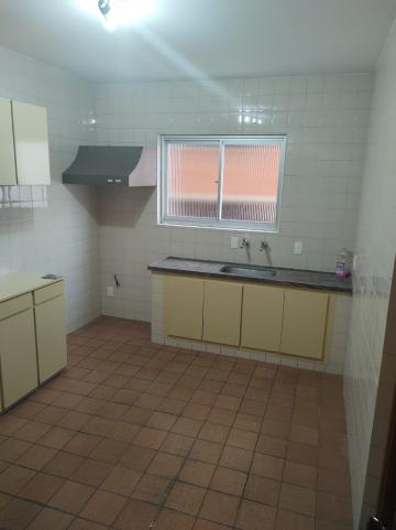Alugar Apartamento / Padr&atilde;o em S&atilde;o Jos&eacute; do Rio Preto. apenas R$ 2.500,00