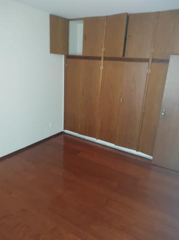 Alugar Apartamento / Padr&atilde;o em S&atilde;o Jos&eacute; do Rio Preto R$ 2.500,00 - Foto 10