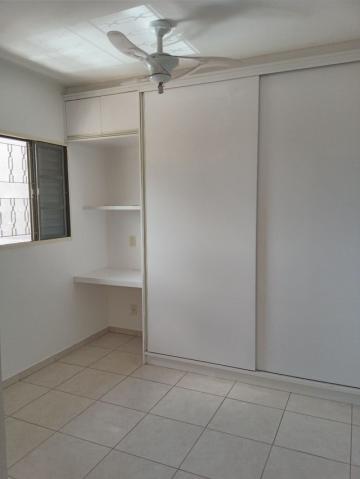 Comprar Apartamento / Padr&atilde;o em S&atilde;o Jos&eacute; do Rio Preto R$ 160.000,00 - Foto 7
