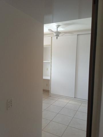 Comprar Apartamento / Padr&atilde;o em S&atilde;o Jos&eacute; do Rio Preto R$ 160.000,00 - Foto 9