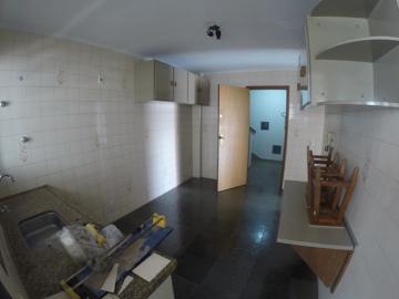 Alugar Apartamento / Padr&atilde;o em S&atilde;o Jos&eacute; do Rio Preto R$ 1.550,00 - Foto 6