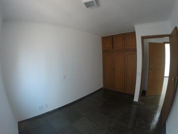Alugar Apartamento / Padr&atilde;o em S&atilde;o Jos&eacute; do Rio Preto R$ 1.550,00 - Foto 9