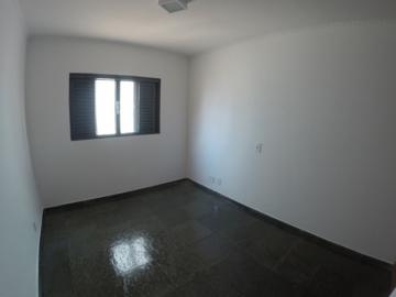 Alugar Apartamento / Padr&atilde;o em S&atilde;o Jos&eacute; do Rio Preto R$ 1.550,00 - Foto 10