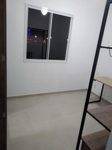 Alugar Apartamento / Padr&atilde;o em S&atilde;o Jos&eacute; do Rio Preto R$ 1.600,00 - Foto 5