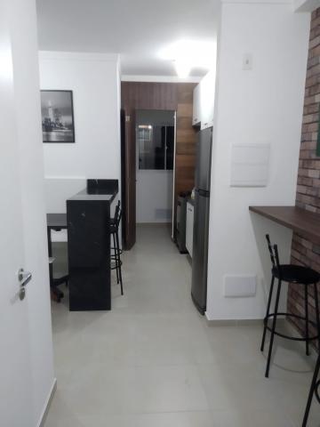 Alugar Apartamento / Padr&atilde;o em S&atilde;o Jos&eacute; do Rio Preto R$ 1.600,00 - Foto 18