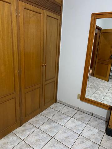 Comprar Casa / Padr&atilde;o em S&atilde;o Jos&eacute; do Rio Preto R$ 650.000,00 - Foto 24