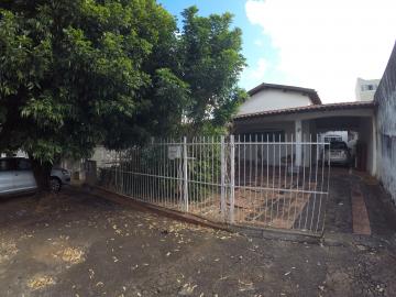 Alugar Casa / Padr&atilde;o em S&atilde;o Jos&eacute; do Rio Preto. apenas R$ 480.000,00