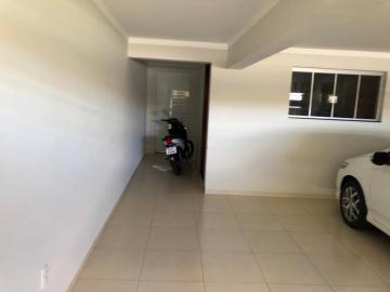 Casa / Padr&atilde;o em Jales 