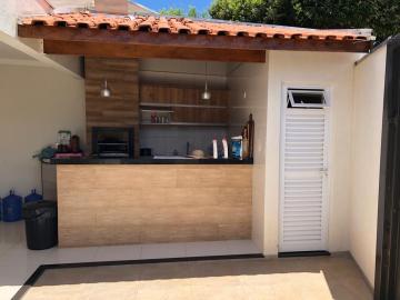 Comprar Casa / Padr&atilde;o em Jales R$ 800.000,00 - Foto 18
