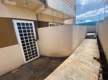 Alugar Apartamento / Padr&atilde;o em S&atilde;o Jos&eacute; do Rio Preto R$ 1.000,00 - Foto 16