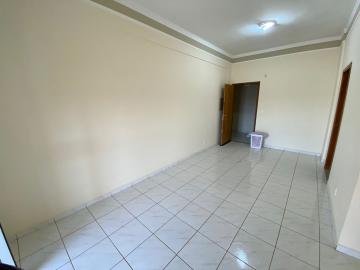 Alugar Apartamento / Padr&atilde;o em S&atilde;o Jos&eacute; do Rio Preto R$ 1.200,00 - Foto 4