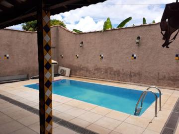 Comprar Casa / Padr&atilde;o em Ol&iacute;mpia R$ 700.000,00 - Foto 2