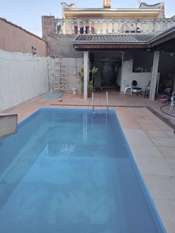 Alugar Casa / Padr&atilde;o em Ol&iacute;mpia. apenas R$ 700.000,00