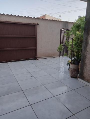 Comprar Casa / Padr&atilde;o em Ol&iacute;mpia R$ 700.000,00 - Foto 4