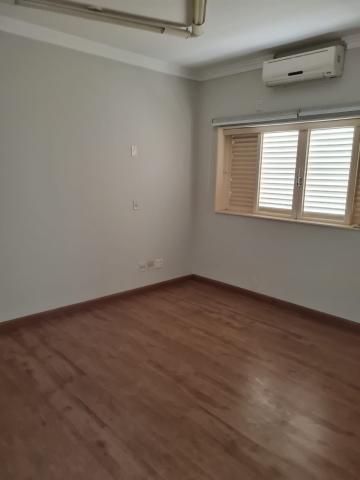 Alugar Comercial / Casa Comercial em S&atilde;o Jos&eacute; do Rio Preto R$ 5.500,00 - Foto 8