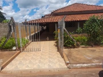 Alugar Rural / Ch&aacute;cara em Guapia&ccedil;u R$ 2.200,00 - Foto 2