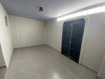 Alugar Casa / Padr&atilde;o em S&atilde;o Jos&eacute; do Rio Preto R$ 900,00 - Foto 4