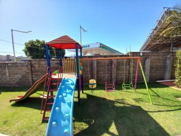 Alugar Apartamento / Padr&atilde;o em S&atilde;o Jos&eacute; do Rio Preto R$ 880,00 - Foto 18