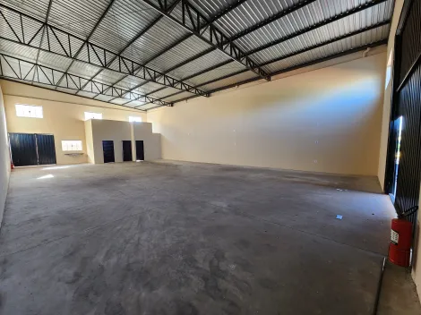 Alugar Comercial / Sal&atilde;o em S&atilde;o Jos&eacute; do Rio Preto. apenas R$ 4.600,00