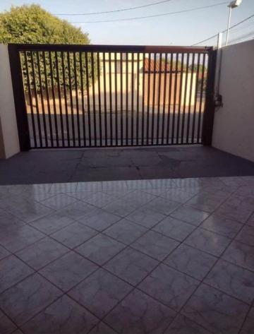 Alugar Casa / Padr&atilde;o em Bady Bassitt R$ 1.800,00 - Foto 2
