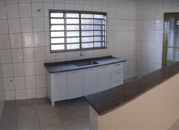 Alugar Casa / Padr&atilde;o em Bady Bassitt R$ 1.800,00 - Foto 12