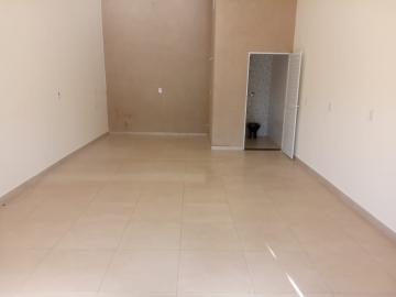 Alugar Comercial / Sal&atilde;o em S&atilde;o Jos&eacute; do Rio Preto. apenas R$ 1.700,00