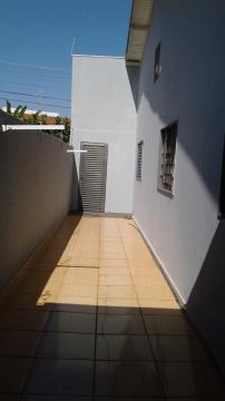 Alugar Casa / Padr&atilde;o em S&atilde;o Jos&eacute; do Rio Preto R$ 2.600,00 - Foto 13