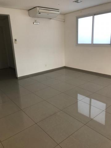 Comprar Apartamento / Padr&atilde;o em S&atilde;o Jos&eacute; do Rio Preto R$ 270.000,00 - Foto 11