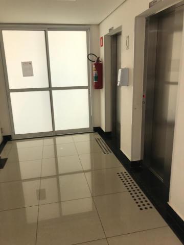 Comprar Apartamento / Padr&atilde;o em S&atilde;o Jos&eacute; do Rio Preto R$ 270.000,00 - Foto 10