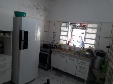 Comprar Casa / Padr&atilde;o em S&atilde;o Jos&eacute; do Rio Preto R$ 200.000,00 - Foto 4