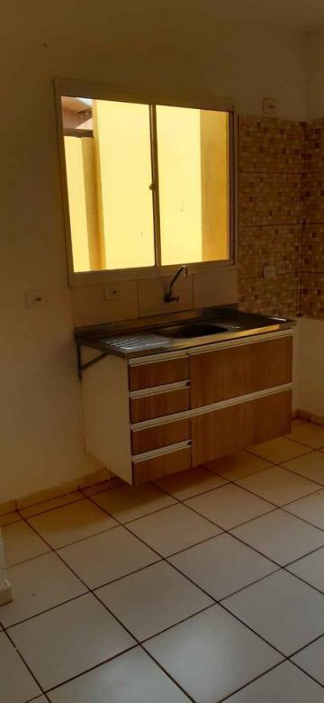 Alugar Casa / Condom&iacute;nio em S&atilde;o Jos&eacute; do Rio Preto R$ 1.100,00 - Foto 5