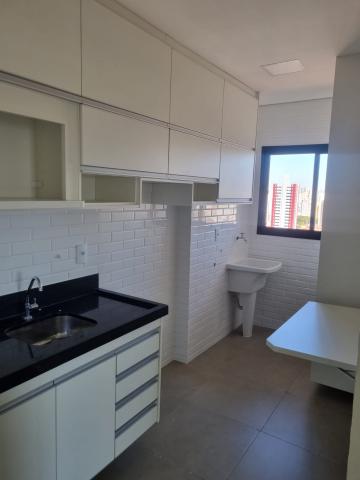 Alugar Apartamento / Padr&atilde;o em S&atilde;o Jos&eacute; do Rio Preto R$ 3.300,00 - Foto 12