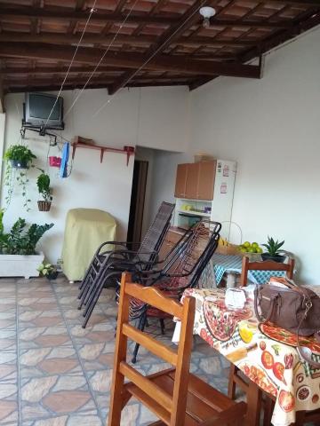 Comprar Casa / Padr&atilde;o em S&atilde;o Jos&eacute; do Rio Preto R$ 320.000,00 - Foto 5