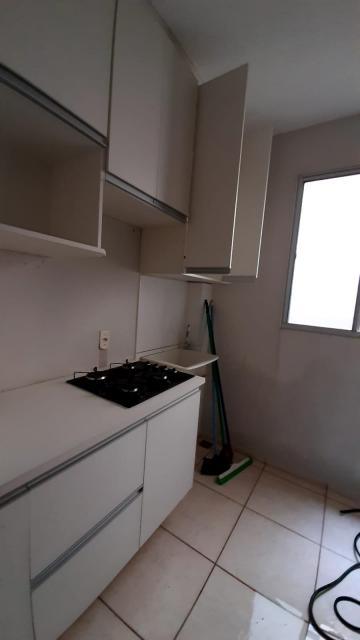 Comprar Apartamento / Padr&atilde;o em S&atilde;o Jos&eacute; do Rio Preto R$ 235.000,00 - Foto 2