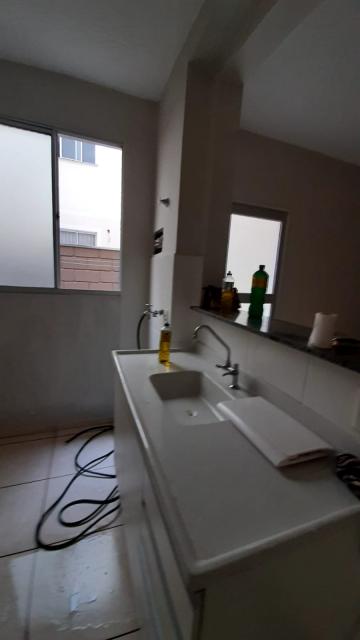 Comprar Apartamento / Padr&atilde;o em S&atilde;o Jos&eacute; do Rio Preto R$ 235.000,00 - Foto 4