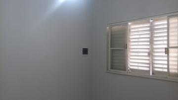 Comprar Casa / Padr&atilde;o em S&atilde;o Jos&eacute; do Rio Preto R$ 280.000,00 - Foto 3