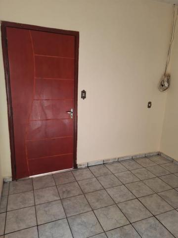 Comprar Casa / Padr&atilde;o em S&atilde;o Jos&eacute; do Rio Preto R$ 300.000,00 - Foto 2