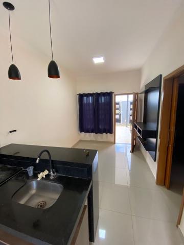 Alugar Casa / Padr&atilde;o em Bady Bassitt R$ 1.100,00 - Foto 6