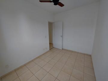 Alugar Apartamento / Padr&atilde;o em S&atilde;o Jos&eacute; do Rio Preto R$ 700,00 - Foto 5