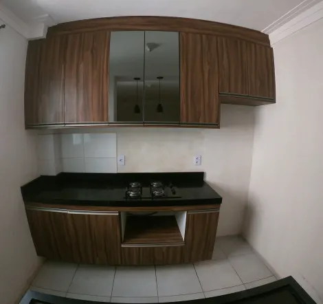 Alugar Apartamento / Padr&atilde;o em S&atilde;o Jos&eacute; do Rio Preto R$ 750,00 - Foto 4