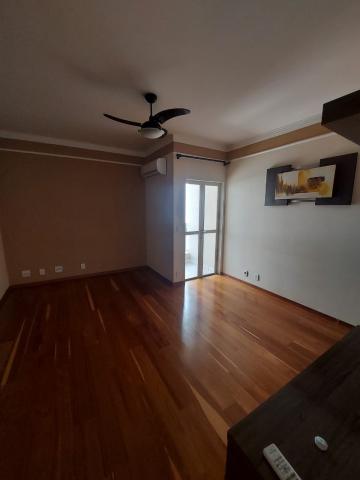 Alugar Apartamento / Padr&atilde;o em S&atilde;o Jos&eacute; do Rio Preto R$ 1.100,00 - Foto 3
