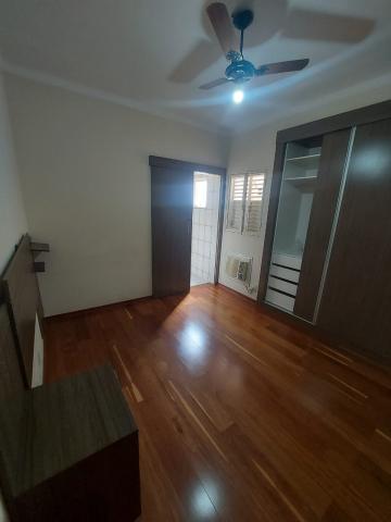 Alugar Apartamento / Padr&atilde;o em S&atilde;o Jos&eacute; do Rio Preto R$ 1.100,00 - Foto 5