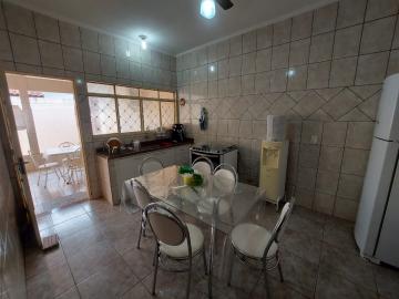 Comprar Casa / Padr&atilde;o em S&atilde;o Jos&eacute; do Rio Preto R$ 550.000,00 - Foto 3