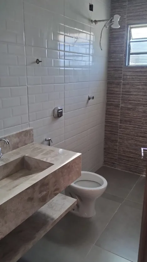 Alugar Casa / Padr&atilde;o em S&atilde;o Jos&eacute; do Rio Preto R$ 1.600,00 - Foto 20