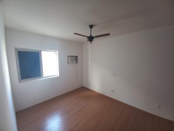Alugar Apartamento / Padr&atilde;o em S&atilde;o Jos&eacute; do Rio Preto R$ 1.800,00 - Foto 14