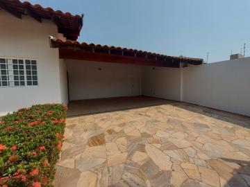 Alugar Casa / Padr&atilde;o em S&atilde;o Jos&eacute; do Rio Preto R$ 4.700,00 - Foto 2
