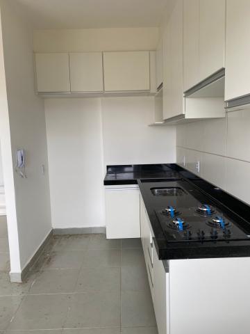 Alugar Apartamento / Padr&atilde;o em S&atilde;o Jos&eacute; do Rio Preto R$ 1.500,00 - Foto 29