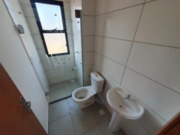 Alugar Apartamento / Padr&atilde;o em S&atilde;o Jos&eacute; do Rio Preto R$ 1.500,00 - Foto 14