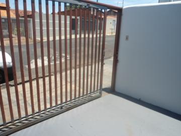 Alugar Casa / Padr&atilde;o em S&atilde;o Jos&eacute; do Rio Preto. apenas R$ 1.398,00